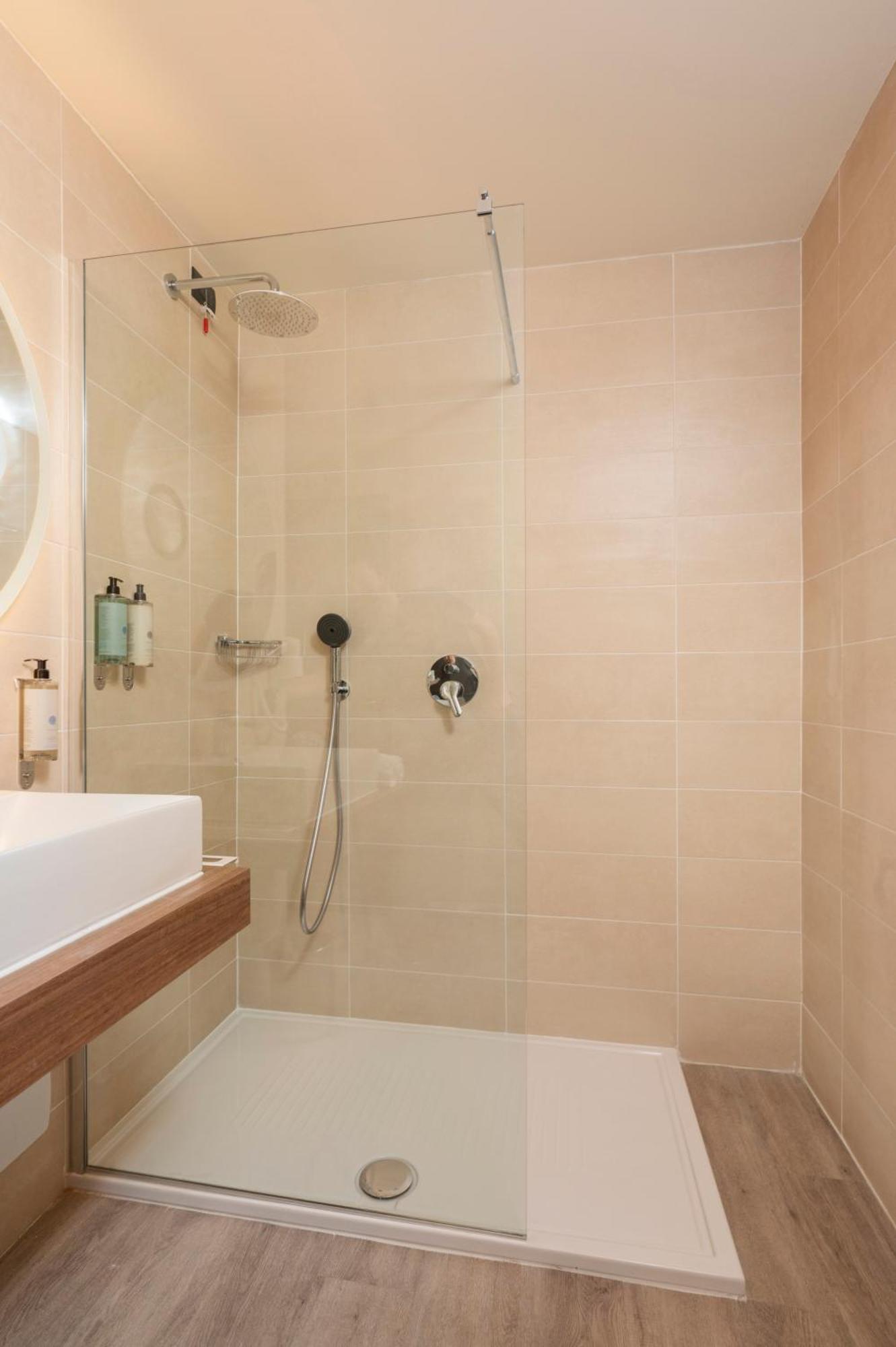 Hotel Plaza San Martino Siccomario Экстерьер фото